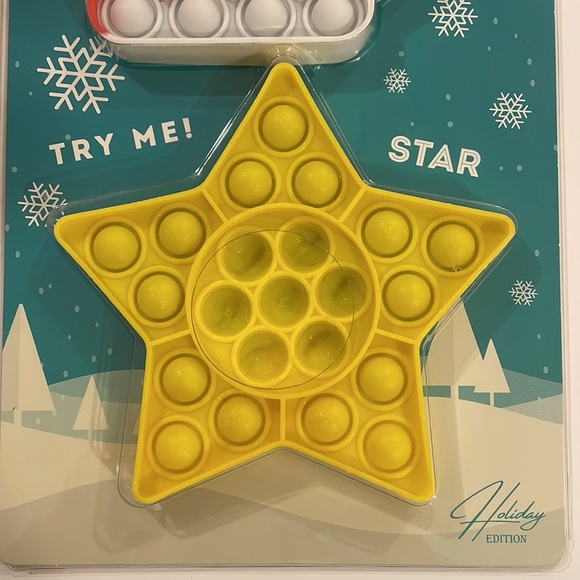 NEW Push Pop Bubble Items - Star and Mitten - Picture 3 of 4